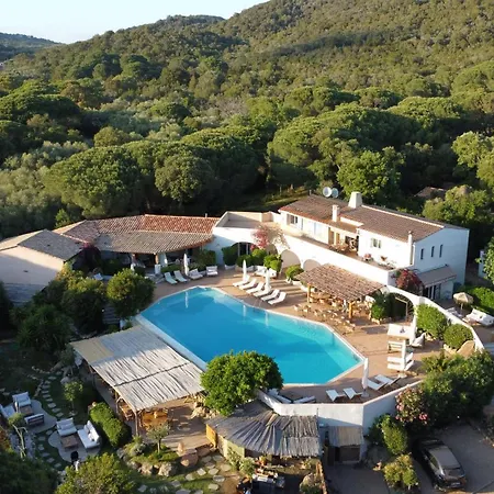 Palombaggia 3* Porto-Vecchio (Corsica)